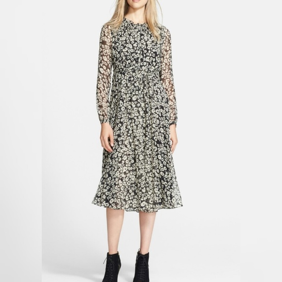 Burberry Dresses & Skirts - Burberry Brit Tabatha Print Mulberry Silk Dress